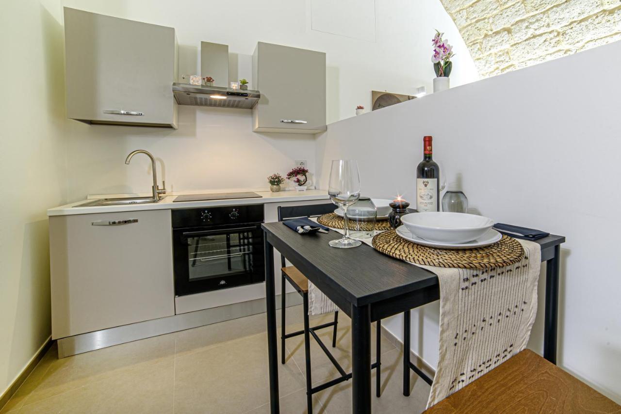 מולפטה Le Puglie Luxury Apartments מראה חיצוני תמונה